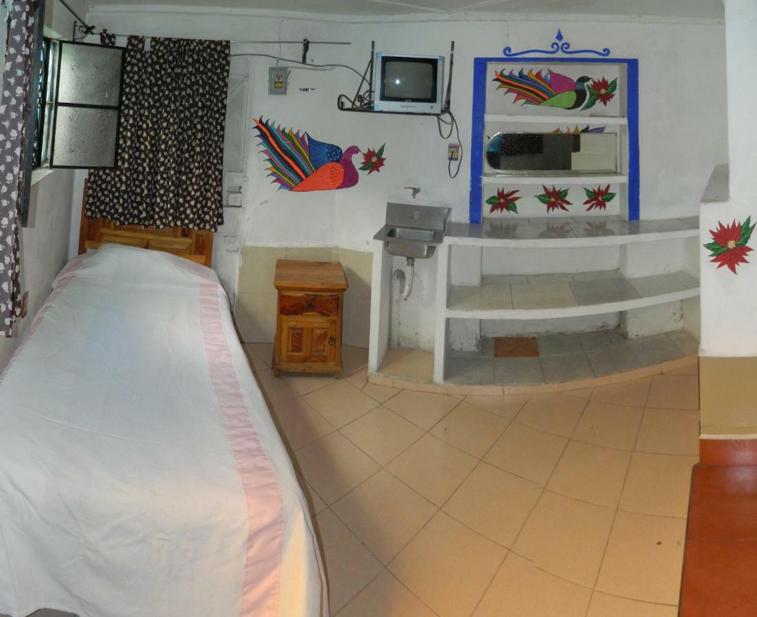 Posada Joan Sebastian Taxco de Alarcon Εξωτερικό φωτογραφία