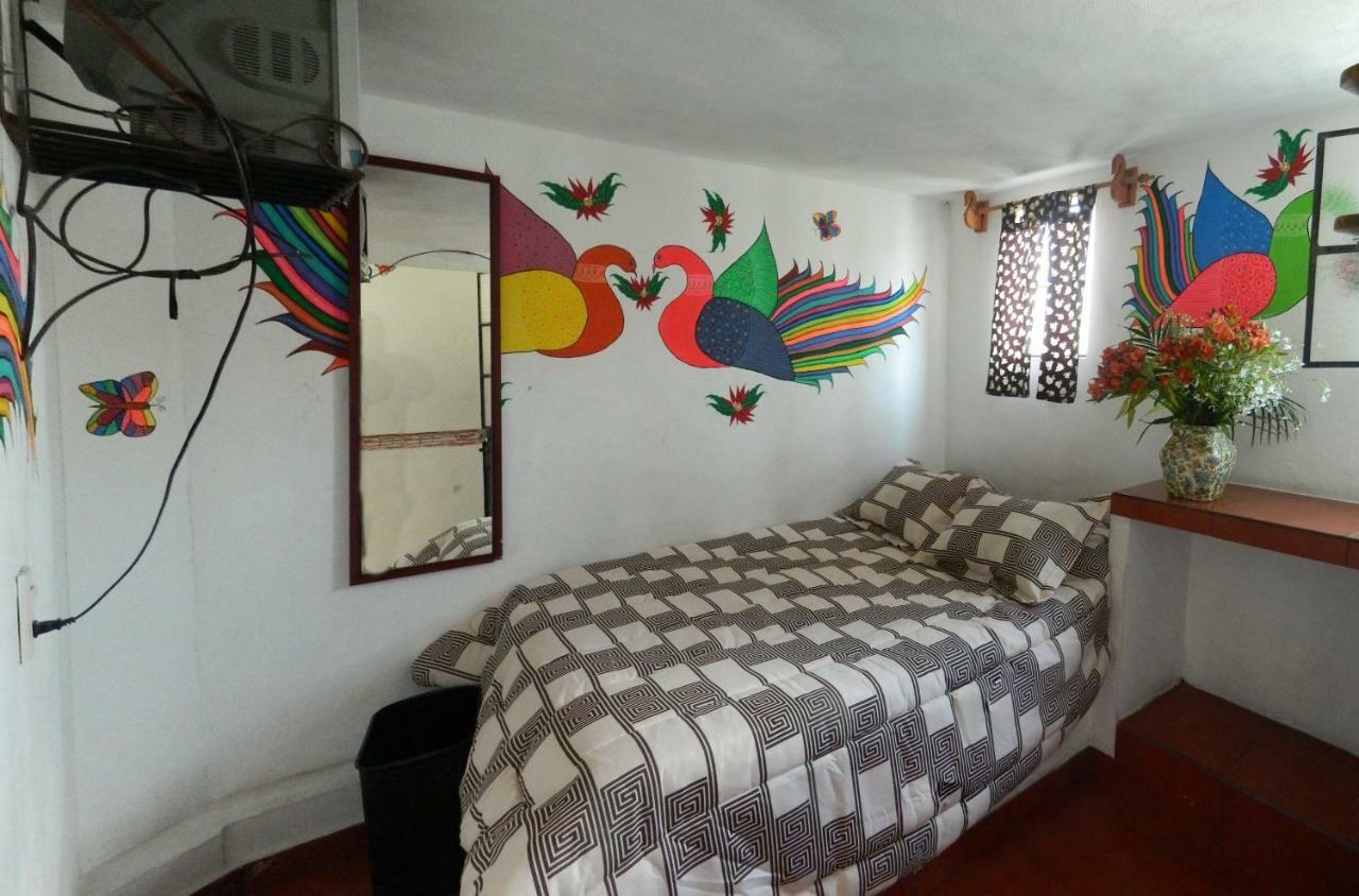 Posada Joan Sebastian Taxco de Alarcon Εξωτερικό φωτογραφία