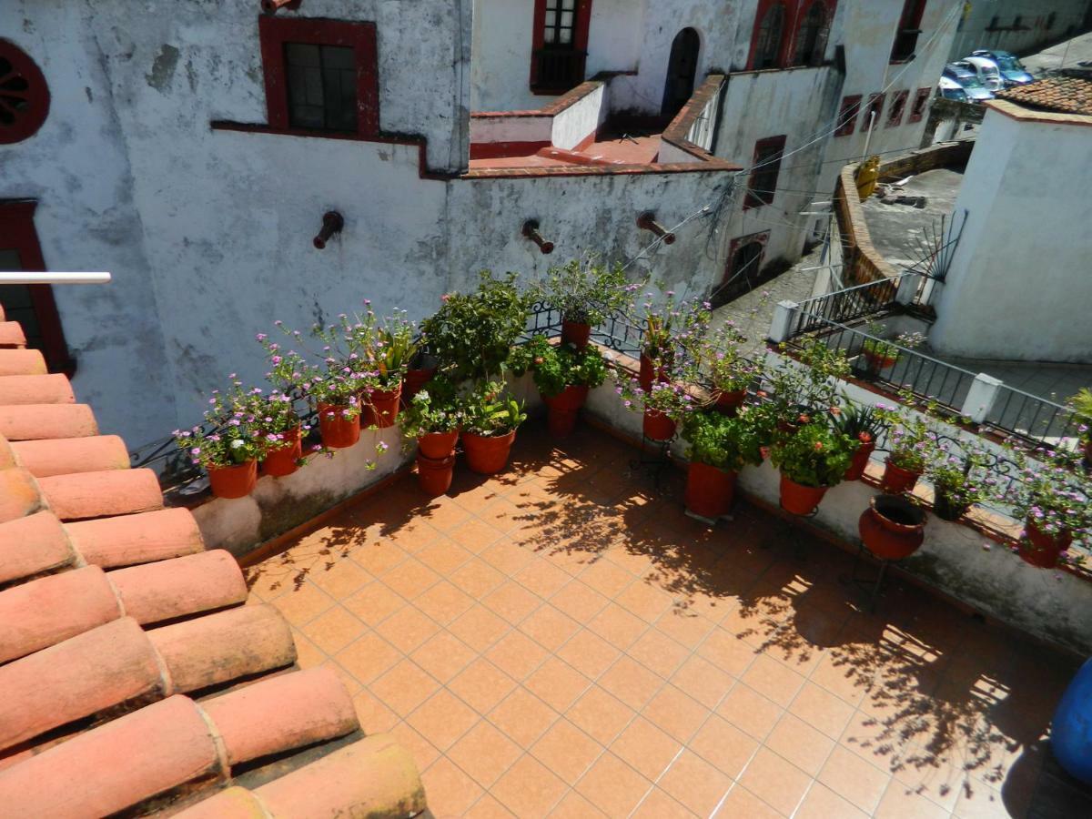 Posada Joan Sebastian Taxco de Alarcon Εξωτερικό φωτογραφία